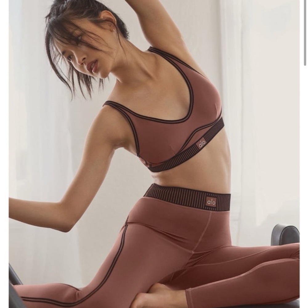 alo airlift high waist 7/8 line up Leggings Chestnut Size XS